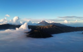 Bali から Ijen-Bromo までの 3D2N ツアー: 壮大な火山アドベンチャー!