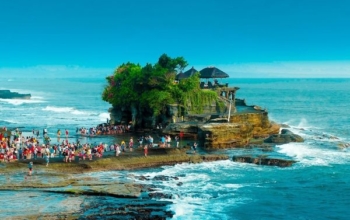 Bali 旅行ガイド